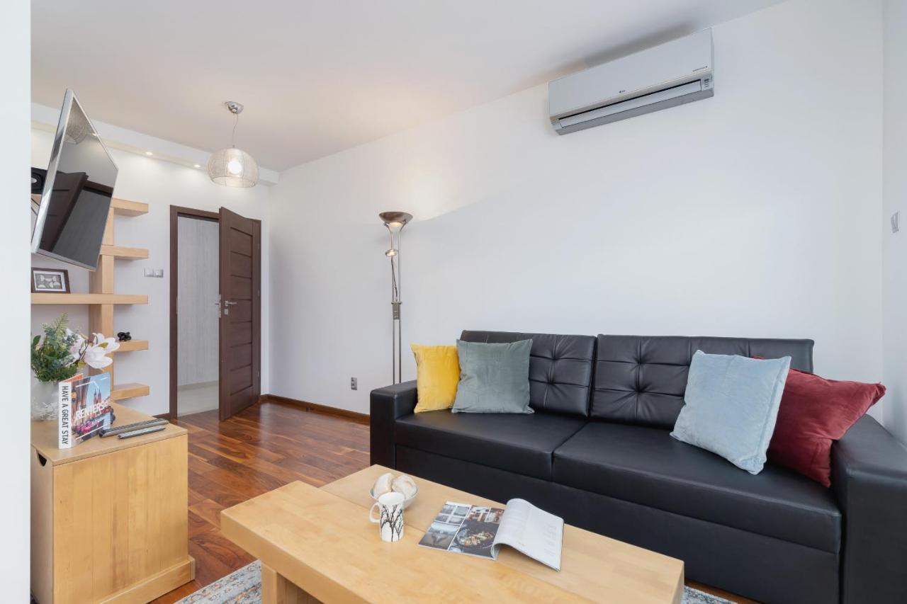 Krakow Blonia Apartment With Balcony By Noclegi Renters Екстериор снимка