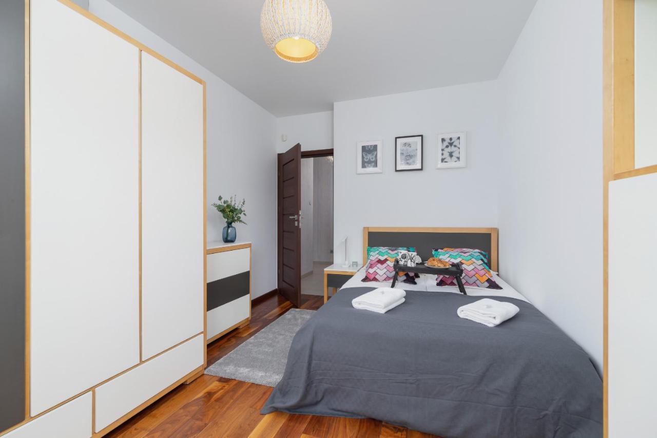 Krakow Blonia Apartment With Balcony By Noclegi Renters Екстериор снимка