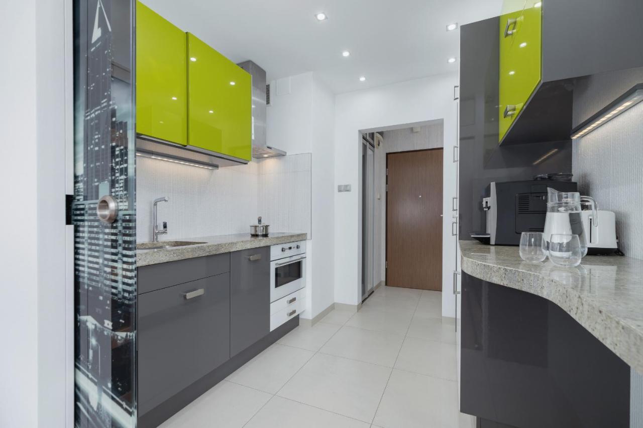 Krakow Blonia Apartment With Balcony By Noclegi Renters Екстериор снимка